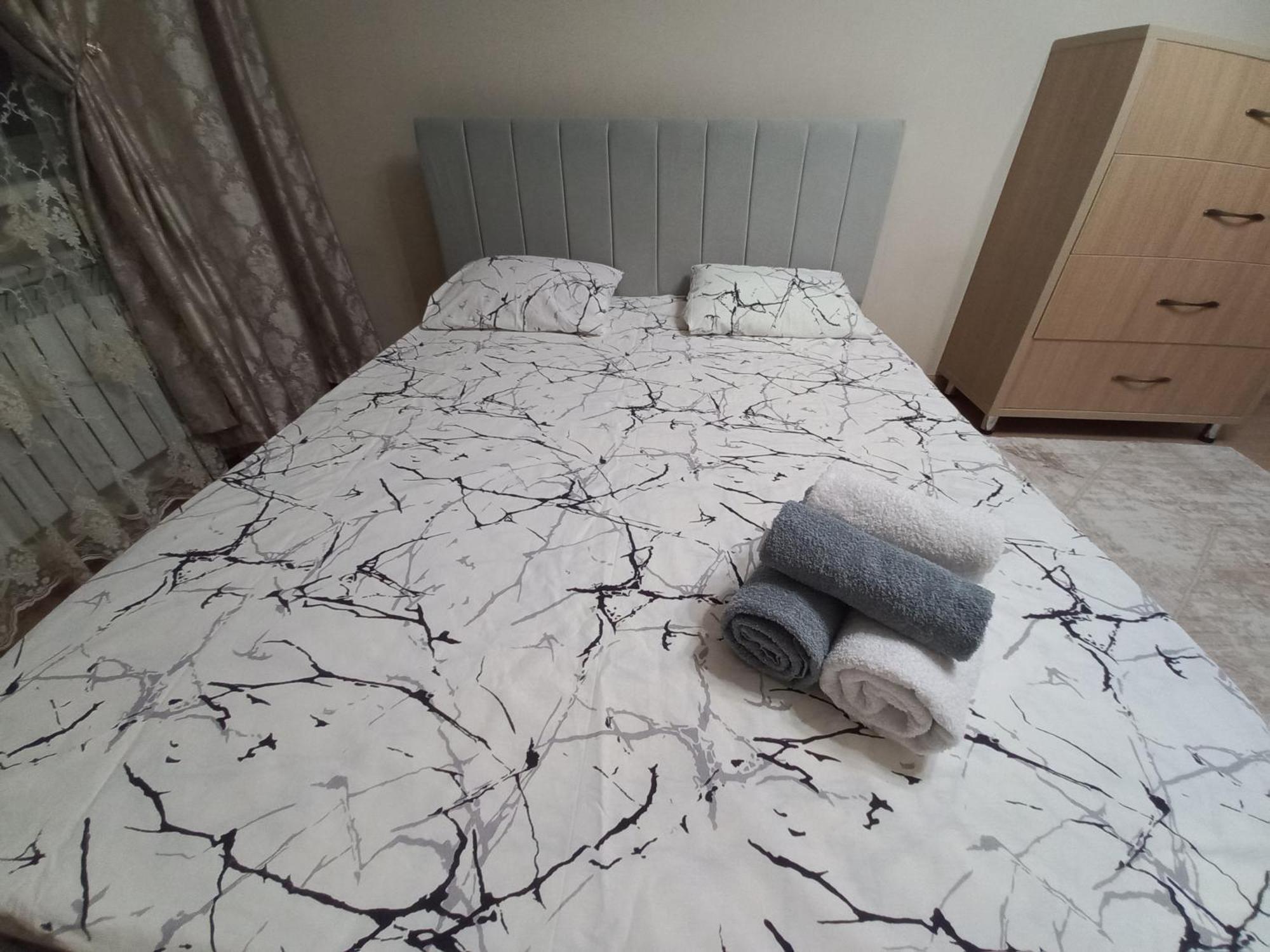 Apartment однокомнатная для 3-х гостей, около атакент, мега