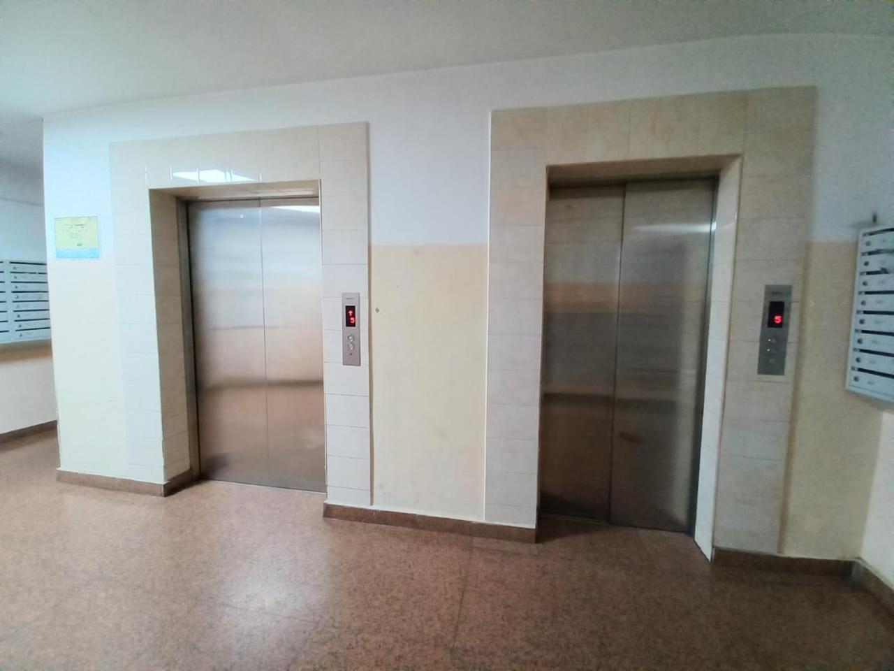 Apartment однокомнатная для 3-х гостей, около атакент, мега