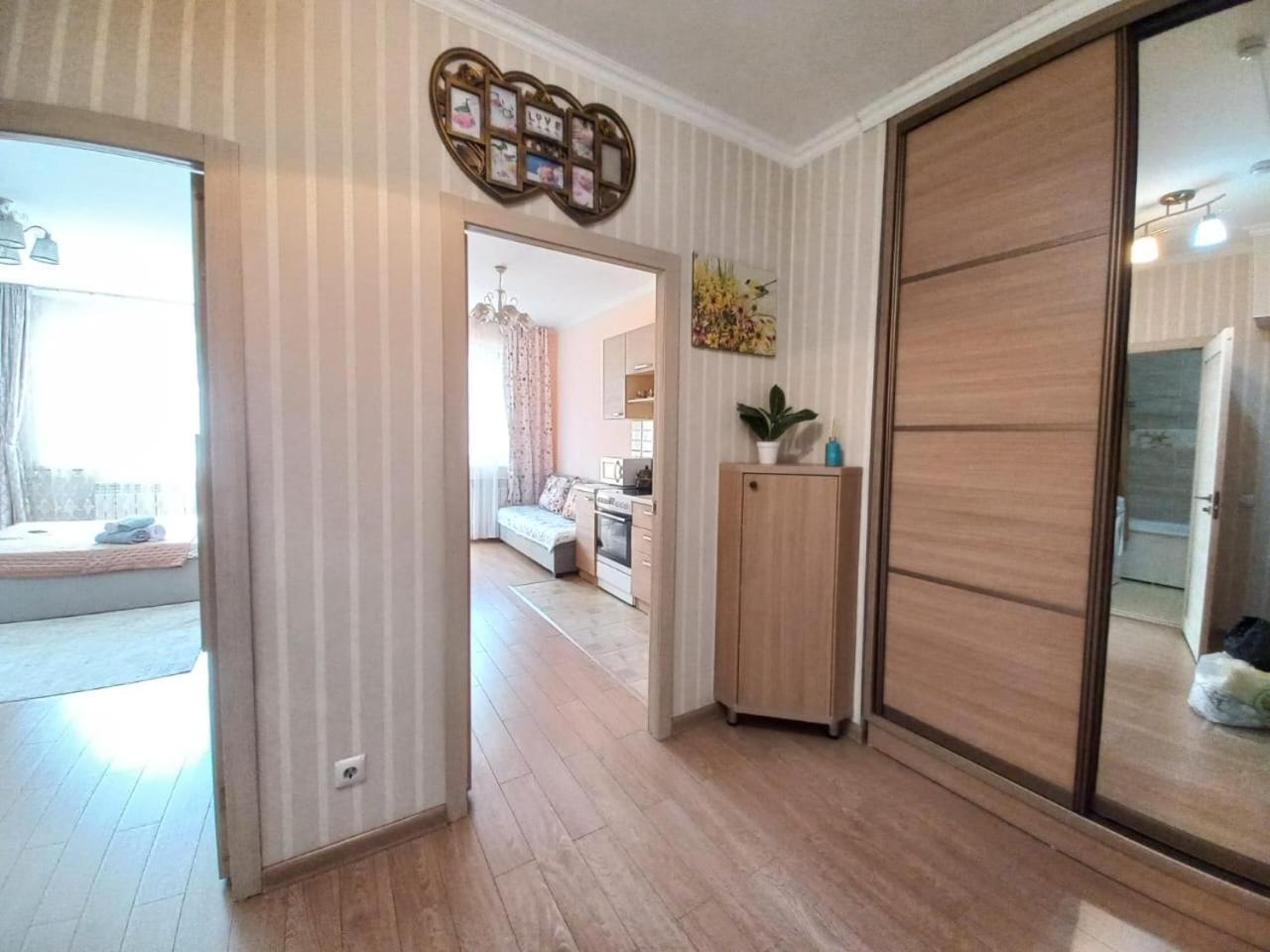 Apartment однокомнатная для 3-х гостей, около атакент, мега Almaty